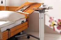 Tisch - Nachttisch Pleto für Pflegebetten u. Seniorensessel Tisch - Nachttisch Pleto für Pflegebetten u. Seniorensessel